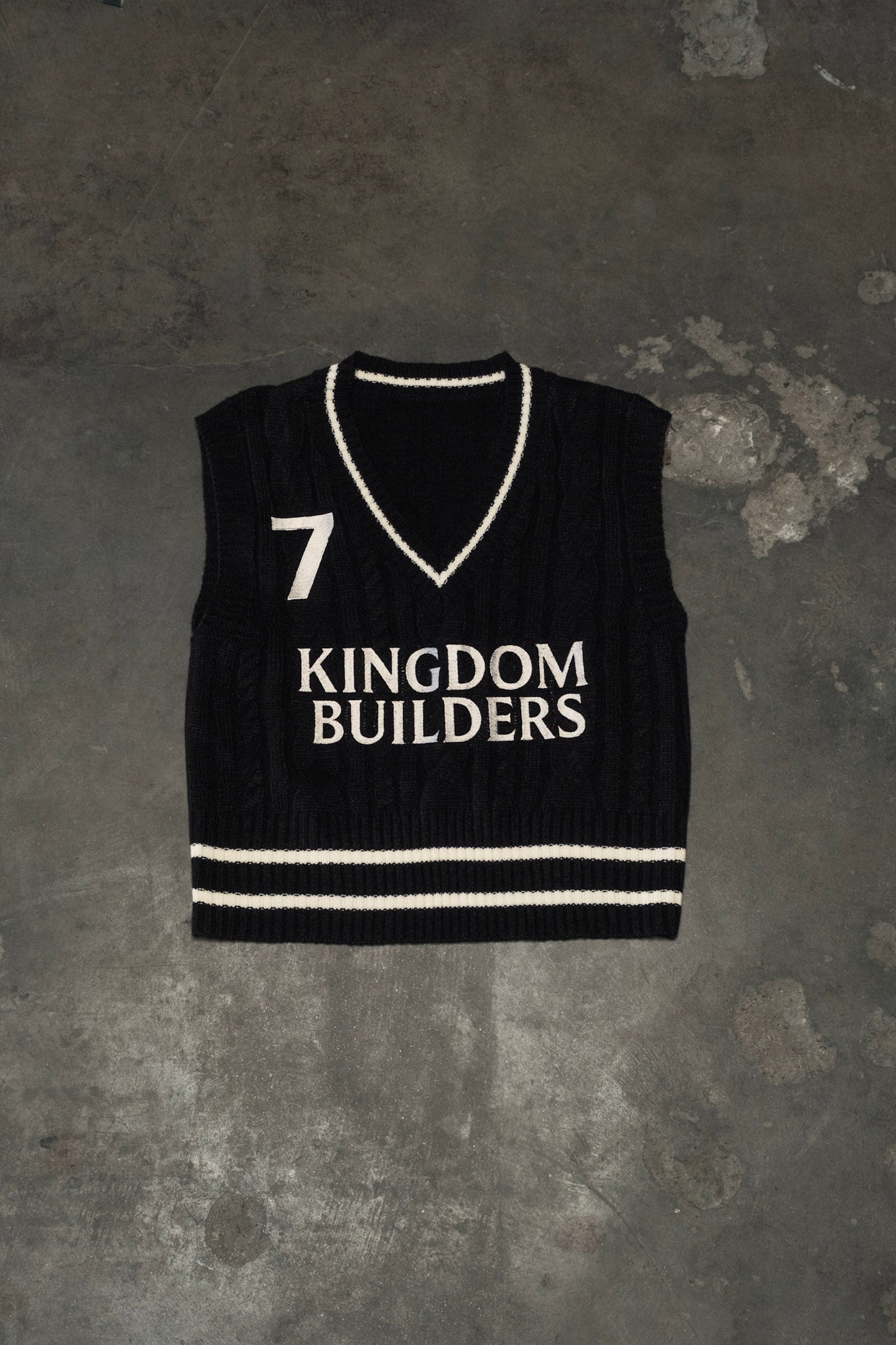 KB No.7 Cable Knit Vest
