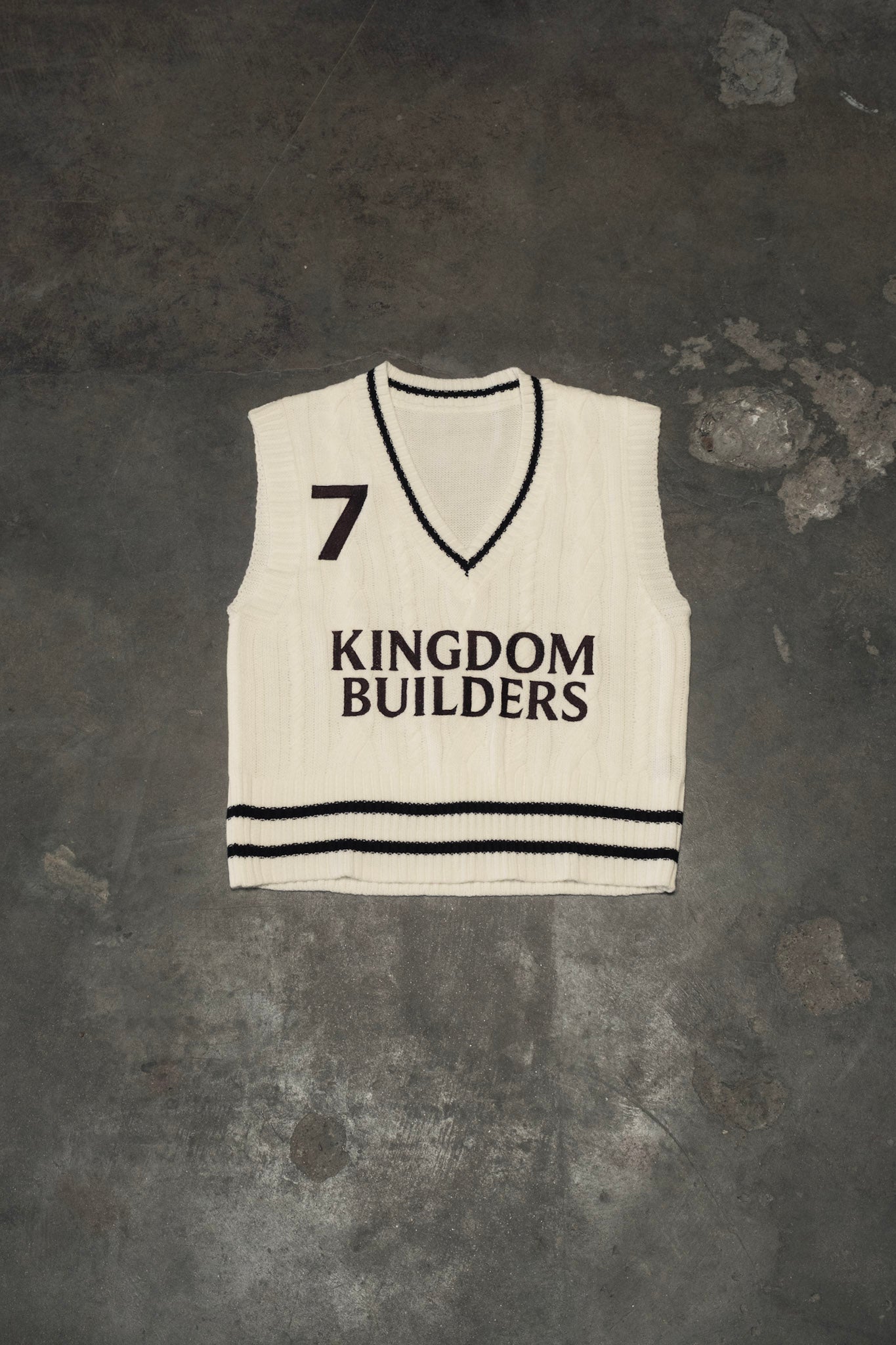 KB No.7 Cable Knit Vest